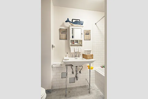 Sold by Stribling | media 1