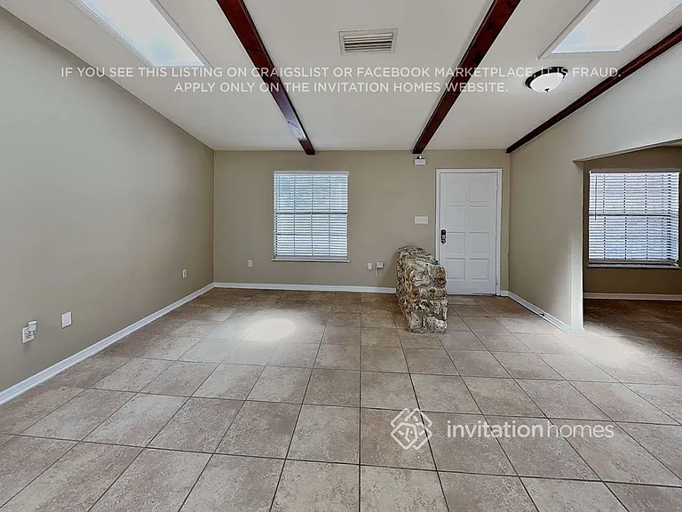 34139 Radio Rd — Photo 4
