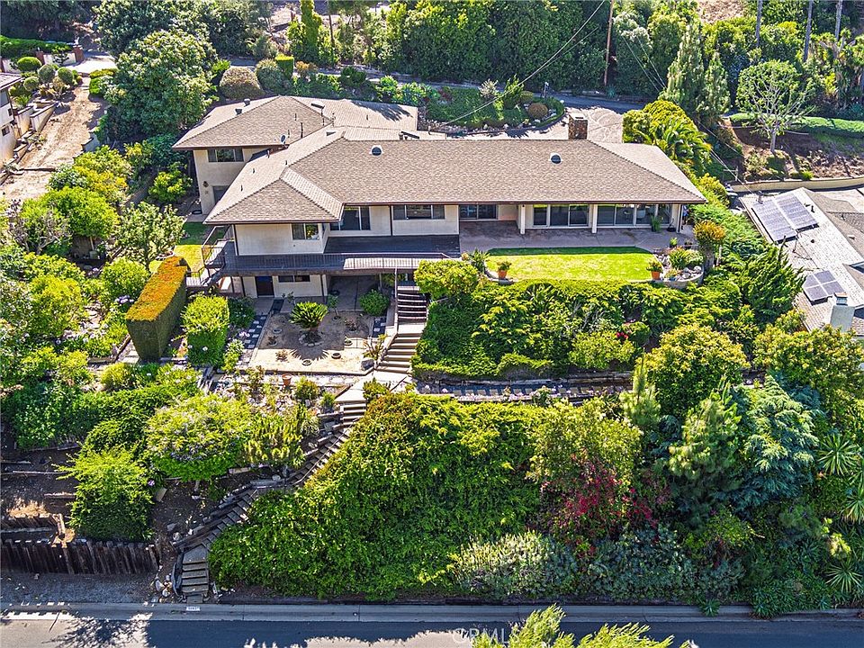 1st image of 2063 Chandeleur Dr