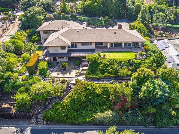 2063 Chandeleur Dr, Rancho Palos Verdes, CA 90275