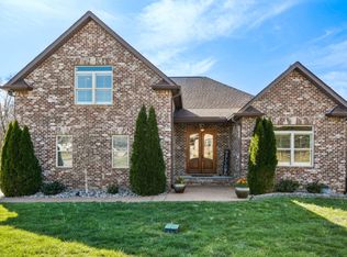 352 Abbey Rd, Lebanon, TN 37090