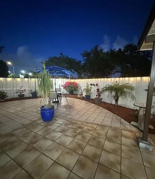 12701 SW 70th Ln — Photo 25