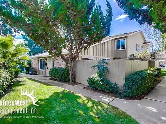 3rd image of 8021 Camino Huerta