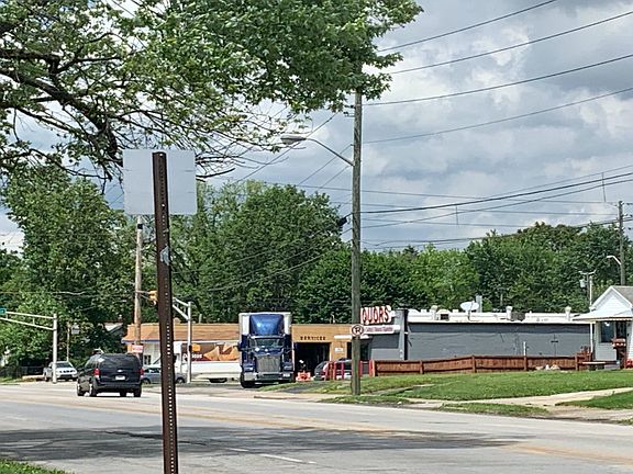 4th image of 635 S Emerson Ave