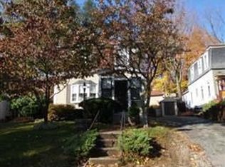 26 Irving Pl, Holliston, MA 01746