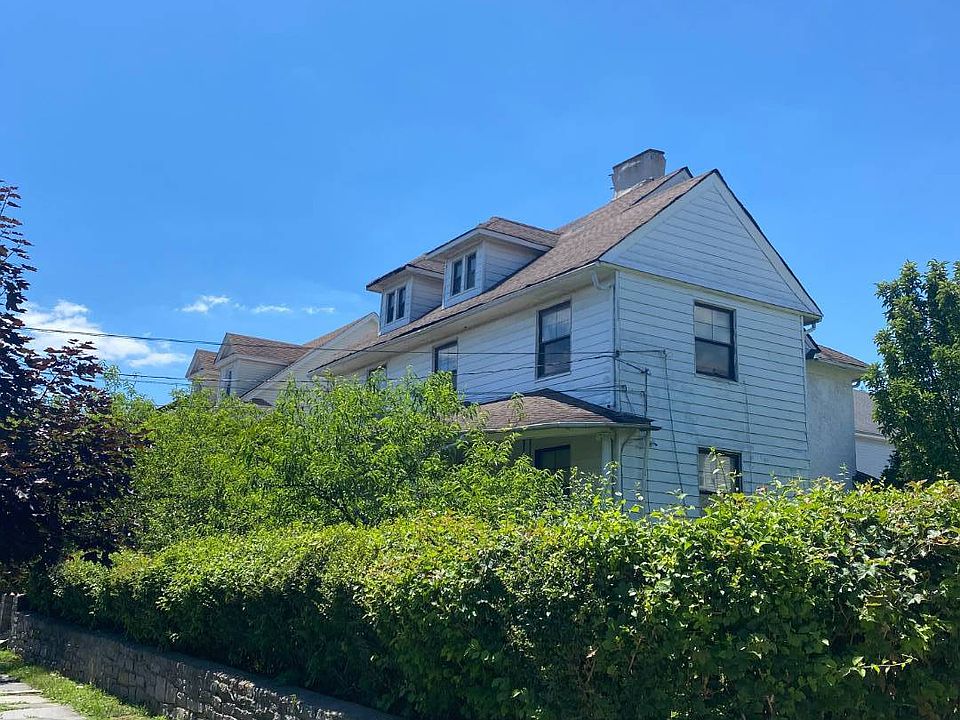 1st image of 254 Bedford Ave
