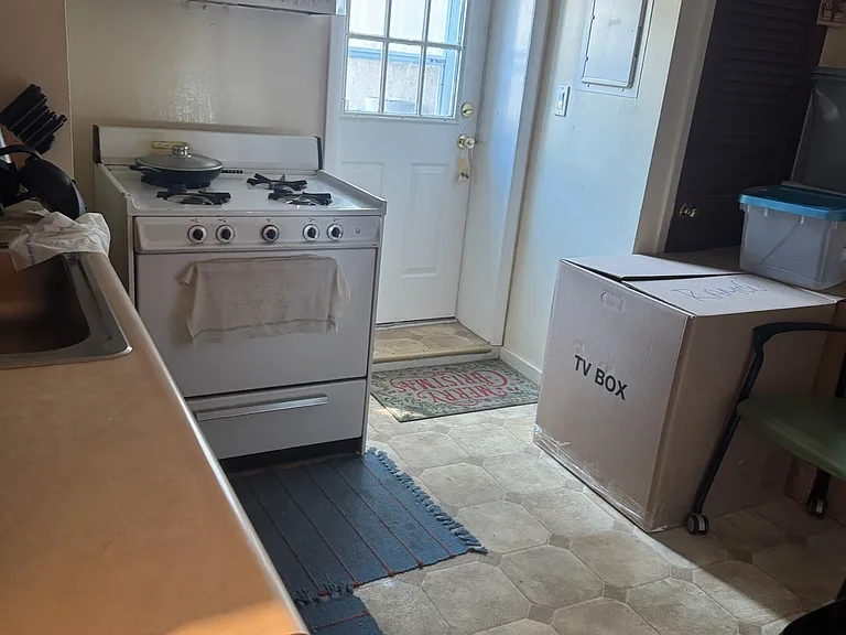 17 Prospect St #4 — Photo 7