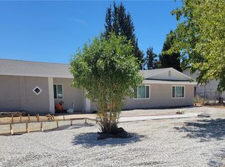 14145 Lakota Rd, Apple Valley, CA 92307