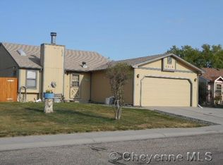 2215 Rooks Ave, Cheyenne, WY 82007