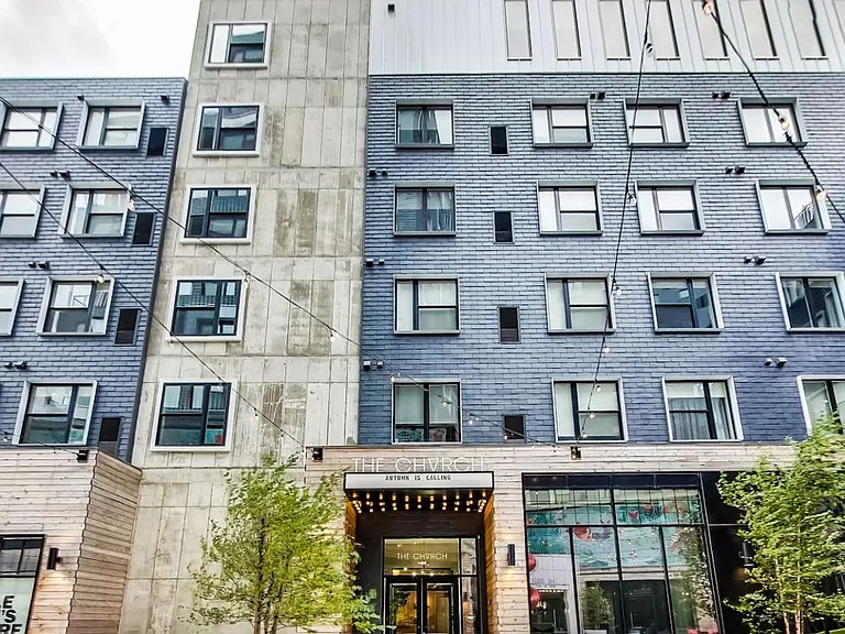 Luxury Apartments in Cleveland's Ohio City — Photo 3