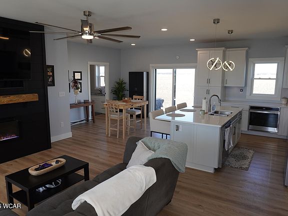 4th image of 19195 State Rd