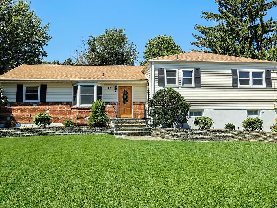 1st image of 41 Hemlock Rd