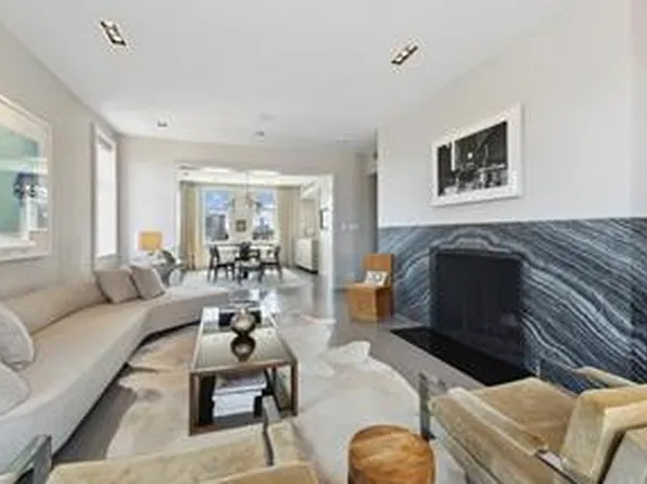 465 West 23rd Street image 3 of 17