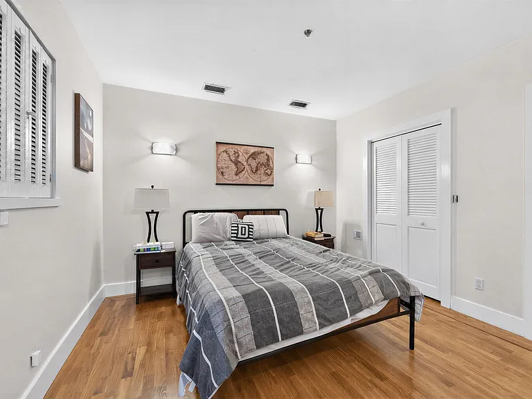219 Bloomfield St #B-2 — Photo 14
