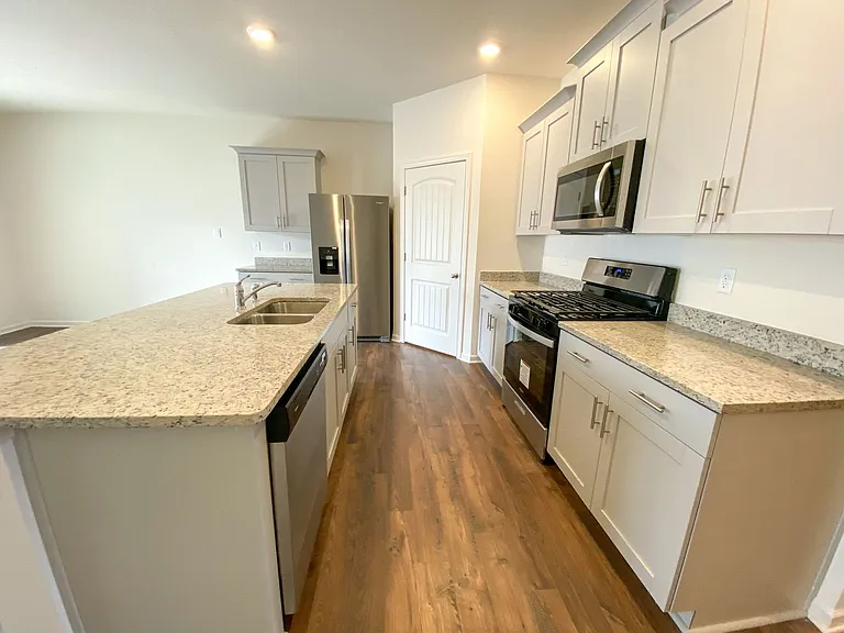 135 Driftwood Loop — Photo 10