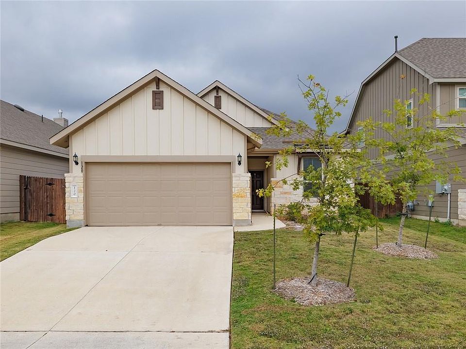 1st image of 120 Cascata Way