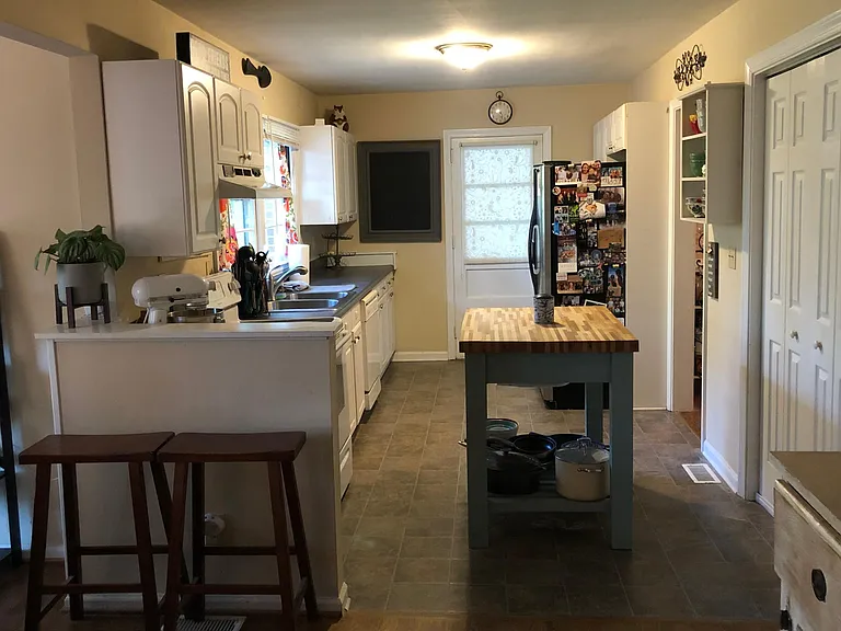 4011 Sheldon Dr NE — Photo 27