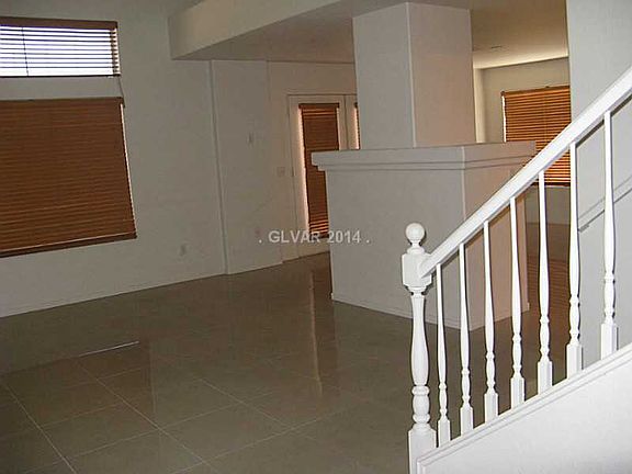 2nd image of 8226 Fame Ave