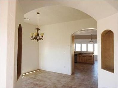 2nd image of 2029 Santa Ana Rd NE