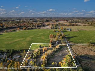 245 E Scofield Rd, Leslie, MI 49251