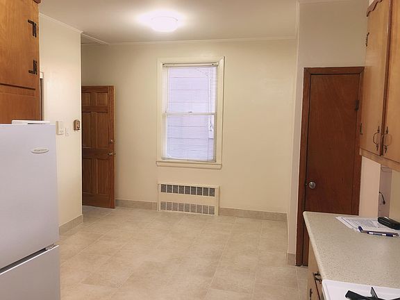 5th image of 6710 12th Ave #2
