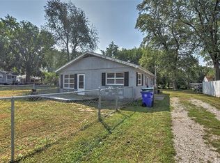 2547 E Olive St, Decatur, IL 62526