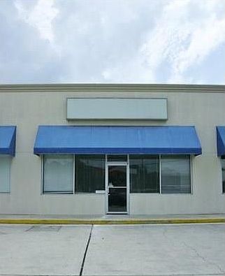 2nd image of 1 Storehouse Ln Ste B