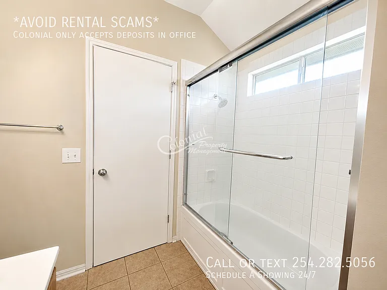 15007 Chamberlain Ct — Photo 13