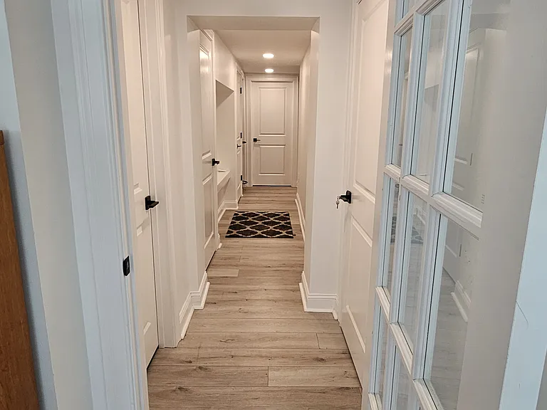 21 Hudson St #1 — Photo 5