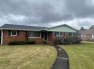 600 Eagle Rd, Kinston, NC 28501