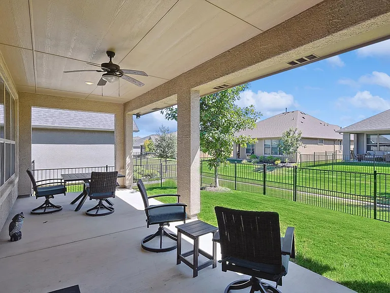 9629 Windwood Ln — Photo 22