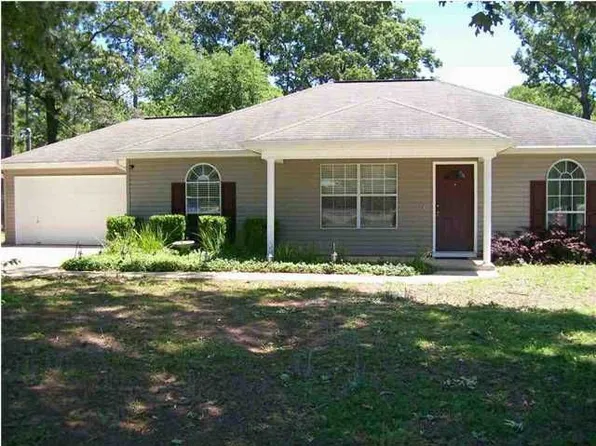 1520 N Lloyd St, Crestview, FL 32536
