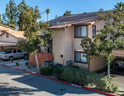 25870 Stanford St #2D — Photo 1