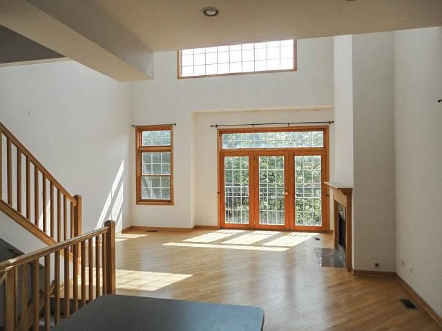 1st image of 2714 N Wayne Ave #3S