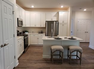 200 Chapel Ct SUITE 108, Levittown, PA 19054