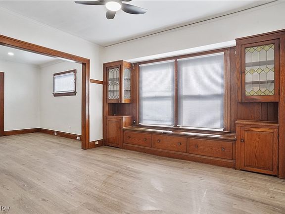 4th image of 4126 E 110th St