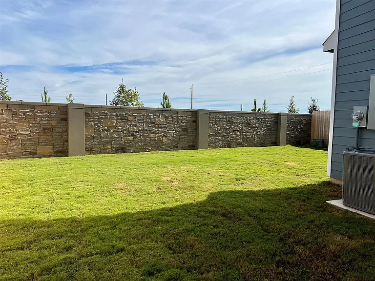 5719 Foggy Vine Ct — Photo 35