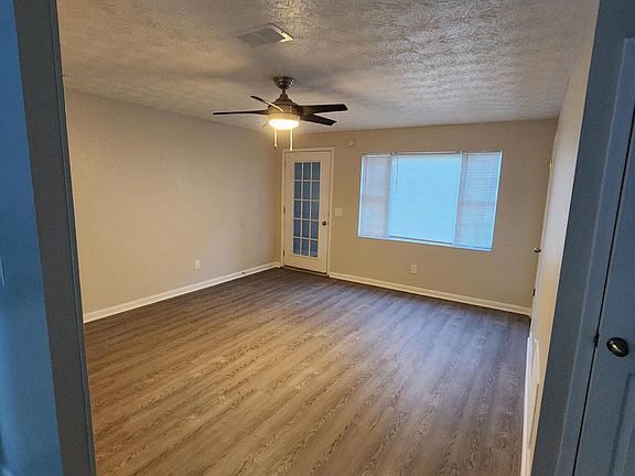 4th image of 7929 WILSON Boulevard