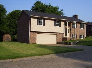 5677 Spring Corner Rd, Newburgh, IN 47630