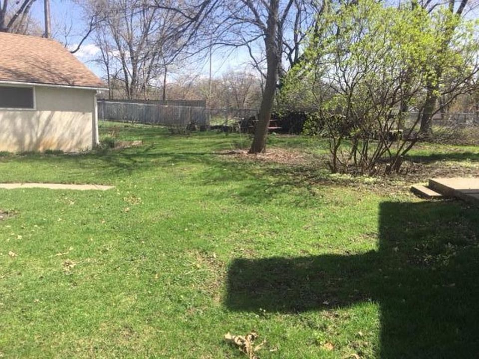 2nd image of 5205 Valley View Rd