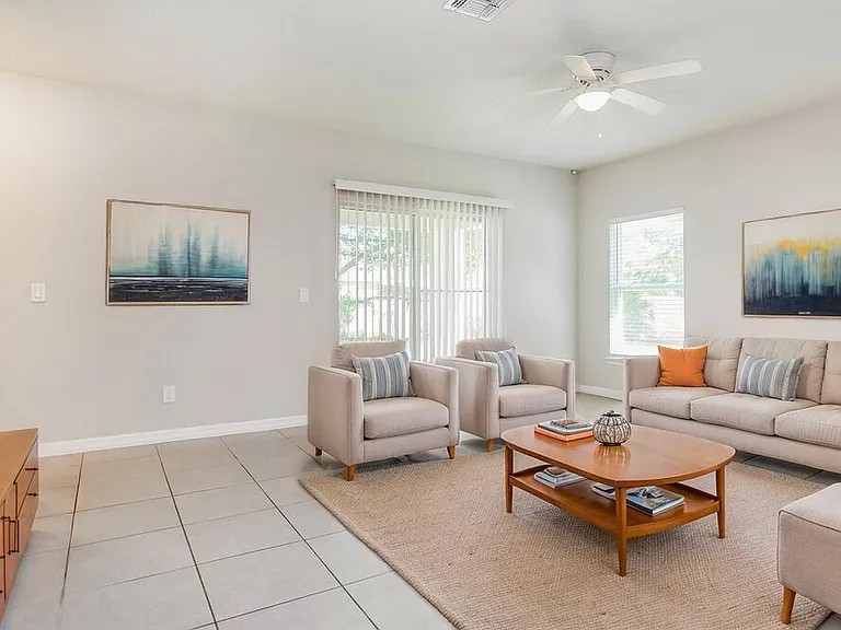 1387 Burnley Ct — Photo 4