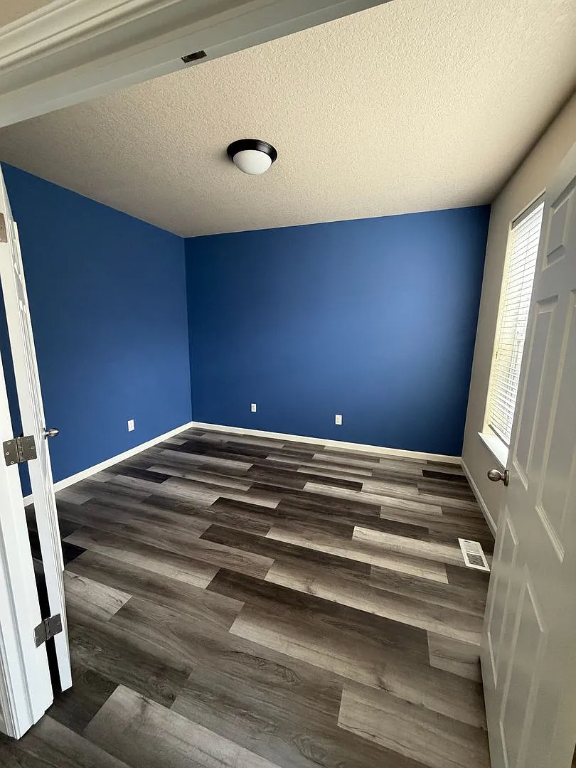 3BR/3BA Two-Story Home w/ 2 Bonus Rooms, Garage, & Fenced Yard — Photo 2