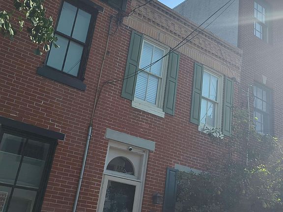 3rd image of 127 Monroe St