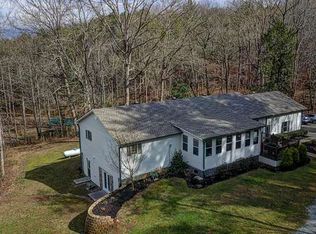 179 Virginia Dr, Blue Ridge, GA 30513