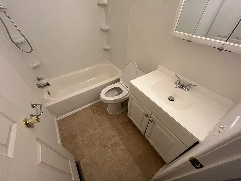 413 Saint Julian St #413 — Photo 9