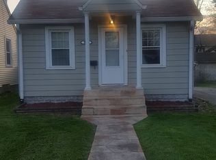 900 Water St, Hobart, IN 46342