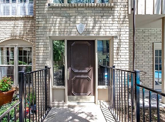 2nd image of 4312 Bellaire Dr S APT 219
