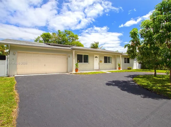 7481 NW 11th Pl, Plantation, FL 33313