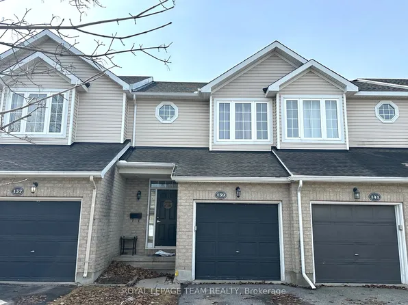 139 Oakfield Cres, Ottawa, ON K2J 5H8