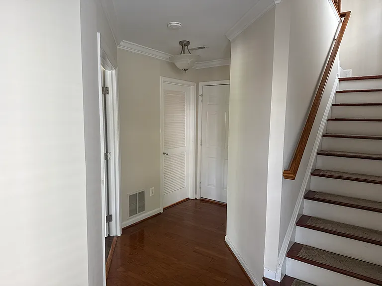 44293 Suscon Sq — Photo 58